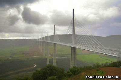 Самый высокий транспортный мост в мире